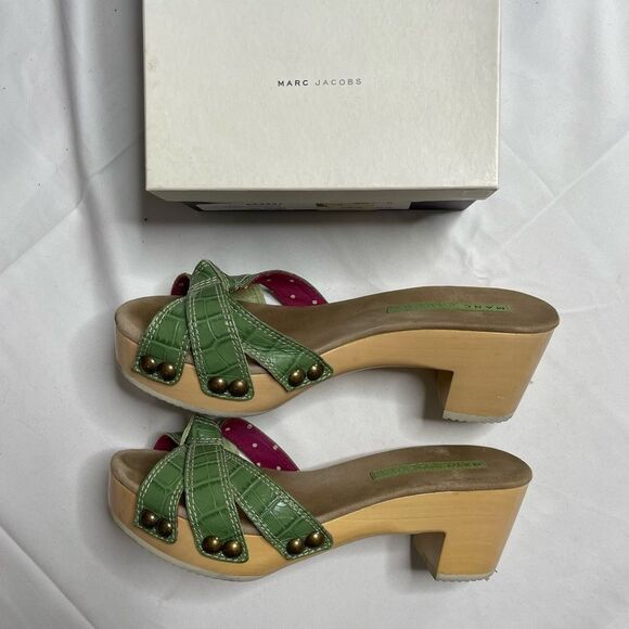 Marc Jacobs Women's Croco Embossed Leather Twist Detail Wooden Heel Sandals - Picture 5 of 12